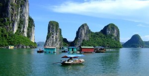 Halong Bay Boat Tour with a local tour guide from Halong City best rate guaranteed