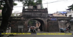 Hanoi Car rental to Halong Bay with English speaking driver