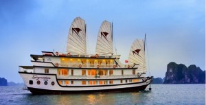 Customized Hanoi Halong Bay Cruise 4 days package for Mrs. Elizabeth on 07082015
